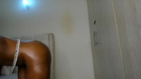 Amanda tint online show from October 2025 07:26:02 PM