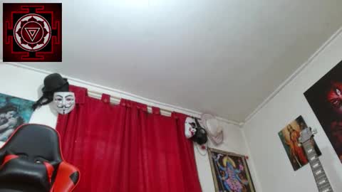 Amanda Valeska online show from October 2025 05:46:01 PM