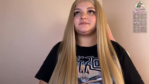 Snapshot of amandhaaa chatting on December 2024 12:36:01 AM Amandha online show from December 2024 12:36:01 AM