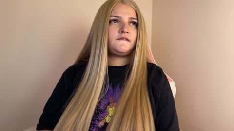 Snapshot of amandhaaa chatting on January 2025 08:47:02 PM Amandha online show from January 2025 08:47:02 PM