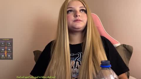 Snapshot of amandhaaa chatting on January 2025 08:33:02 PM Amandha online show from January 2025 08:33:02 PM