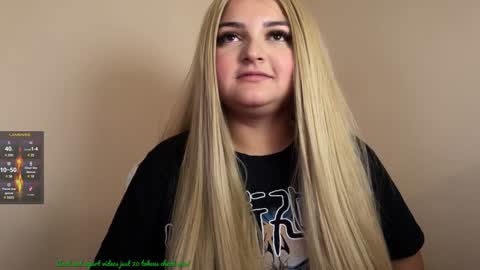 Snapshot of amandhaaa chatting on January 2025 03:48:01 PM Amandha online show from January 2025 03:48:01 PM