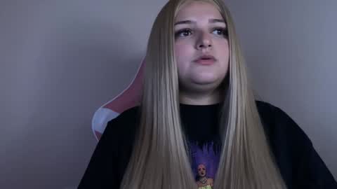 Snapshot of amandhaaa chatting on February 2025 10:21:02 PM Amandha online show from February 2025 10:21:02 PM