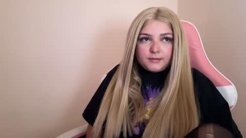 Snapshot of amandhaaa chatting on February 2025 12:48:02 PM Amandha online show from February 2025 12:48:02 PM