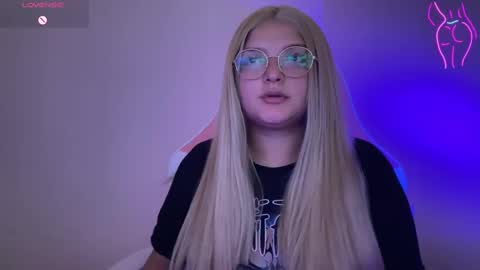 Snapshot of amandhaaa chatting on February 2025 10:58:01 PM Amandha online show from February 2025 10:58:01 PM