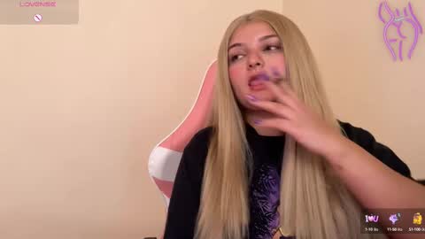 Snapshot of amandhaaa chatting on February 2025 06:57:02 PM Amandha online show from February 2025 06:57:02 PM