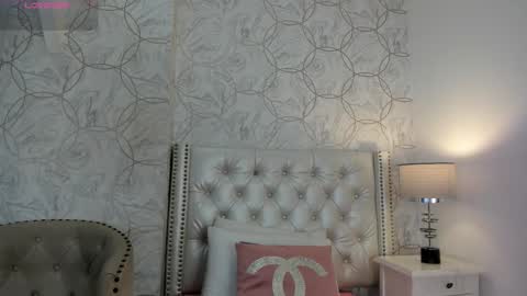 amara_rousse online show from December 2025 11:18:01 AM