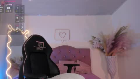 Snapshot of amara_tay chatting on November 2025 07:26:01 PM Amara tay online show from November 2025 07:26:01 PM