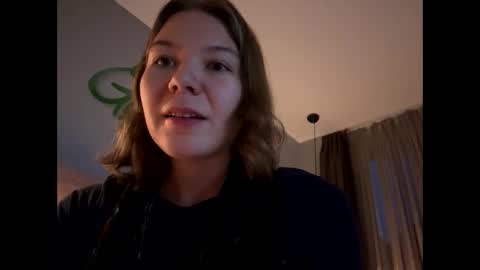 Amara Elise online show from January 2025 04:35:01 PM