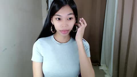 Snapshot of amarah_slut chatting on May 2026 02:01:02 PM Amarah online show from May 2026 02:01:02 PM