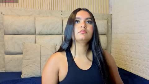 amarahanks_ online show from January 2026 08:44:01 PM