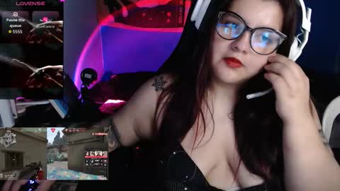 amaralof online show from November 2025 08:51:01 PM