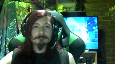 Snapshot of amaru_bf_experience chatting on November 2025 01:37:01 AM Amaru online show from November 2025 01:37:01 AM