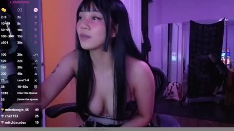 leash online show from April 2026 04:39:02 AM