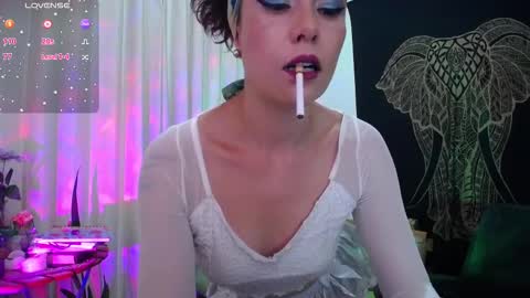 Snapshot of amatista_riveera chatting on September 2025 12:44:02 AM Amatista Next stream 9 DEC 1 PM COLOMBIAN TIME miss u and love u online show from September 2025 12:44:02 AM