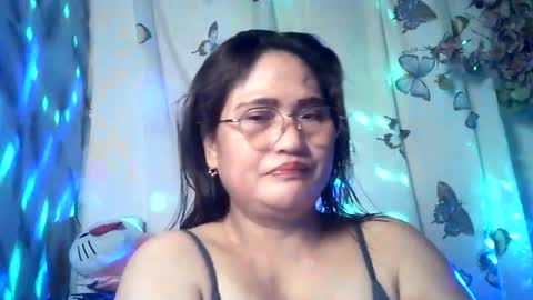 amazing angel online show from April 2026 02:58:01 PM