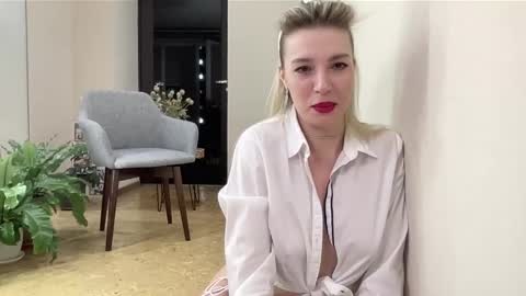 Snapshot of amazingkelly chatting on January 2025 01:14:01 PM Kelly online show from January 2025 01:14:01 PM