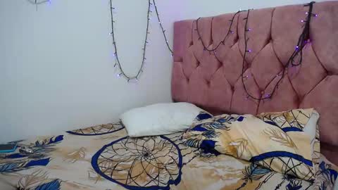 Snapshot of ambar_love22 chatting on January 2025 08:02:02 PM ambar_love22 online show from January 2025 08:02:02 PM