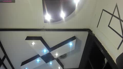 Ambar online show from March 2026 09:11:01 PM