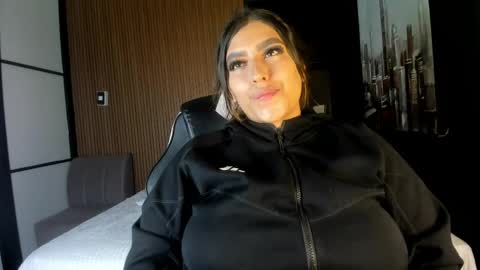 Ambar online show from April 2026 01:00:02 AM