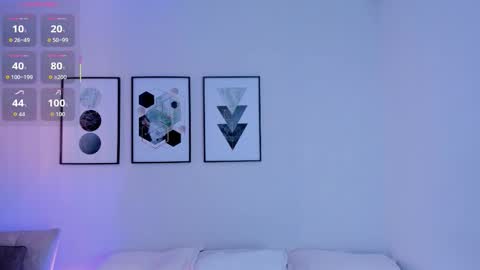 ambarevans_ online show from November 2025 11:31:01 AM