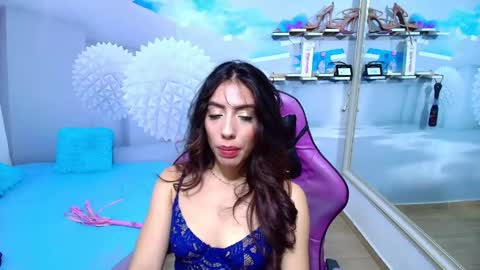 Snapshot of ambel_rose chatting on May 2026 03:34:01 AM ambel_rose online show from May 2026 03:34:01 AM