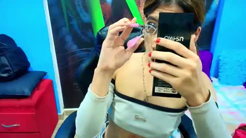 Snapshot of ambel_rose chatting on June 2026 03:18:01 AM ambel_rose online show from June 2026 03:18:01 AM