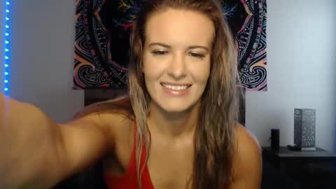 Amber online show from February 2025 03:19:02 PM