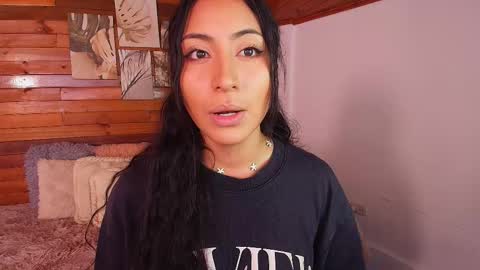 Snapshot of amber_curly chatting on November 2025 07:13:01 PM amber_curly online show from November 2025 07:13:01 PM