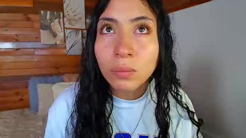 amber_curly online show from March 2026 06:04:01 PM