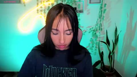 Snapshot of amber_morgan1 chatting on February 2025 07:56:02 AM Amber online show from February 2025 07:56:02 AM