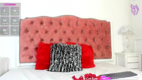 Snapshot of amber_roose75 chatting on February 2025 12:05:02 PM julieta online show from February 2025 12:05:02 PM