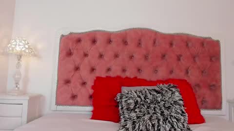 Snapshot of amber_roose75 chatting on September 2025 12:27:02 PM julieta online show from September 2025 12:27:02 PM