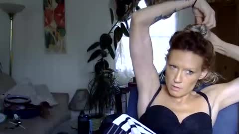 Snapshot of amberdesmond722 chatting on May 2026 11:32:01 PM Kaligirll online show from May 2026 11:32:01 PM