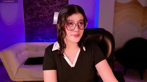 Snapshot of amberfarrell chatting on December 2025 08:47:02 PM Amber online show from December 2025 08:47:02 PM