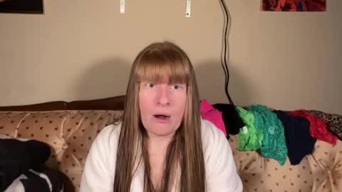 Amberglo Anderson online show from May 2026 02:33:01 PM
