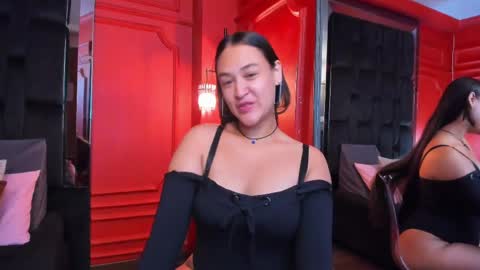 Amber Hanks online show from May 2026 12:02:01 PM