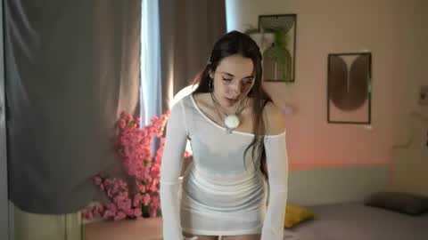 amberhollow online show from July 2026 01:28:02 PM