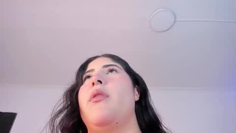 Amber  online show from January 2026 11:37:02 AM