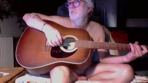 Snapshot of amberr11 chatting on November 2025 12:25:01 AM Amberr11 online show from November 2025 12:25:01 AM
