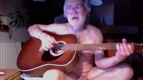 Snapshot of amberr11 chatting on January 2026 12:03:02 AM Amberr11 online show from January 2026 12:03:02 AM
