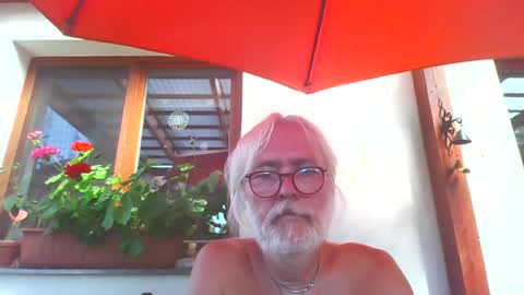 Snapshot of amberr11 chatting on July 2026 01:52:01 PM Amberr11 online show from July 2026 01:52:01 PM