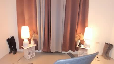 BIGCOCK AMBER online show from May 2026 01:08:01 PM