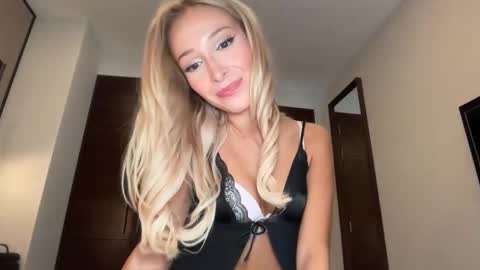 Ambre online show from February 2026 05:08:02 AM