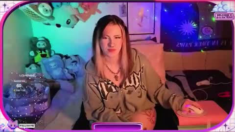 Ambrosia online show from May 2026 07:15:02 AM