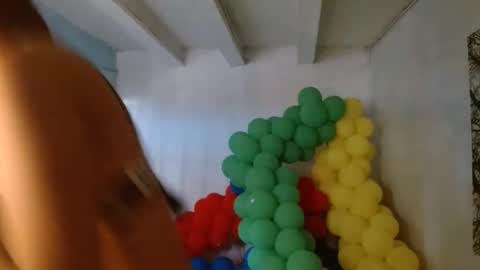 amelia  online show from October 2025 01:45:01 PM