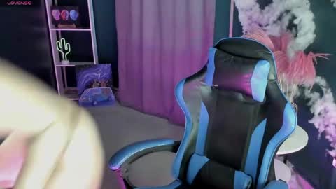 amelia__goth online show from June 2026 02:33:01 PM