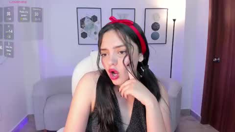 amelia online show from March 2025 11:44:02 AM