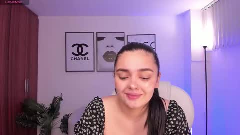 amelia online show from September 2025 11:37:02 AM