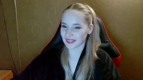 Amelia  online show from June 2026 07:24:02 PM